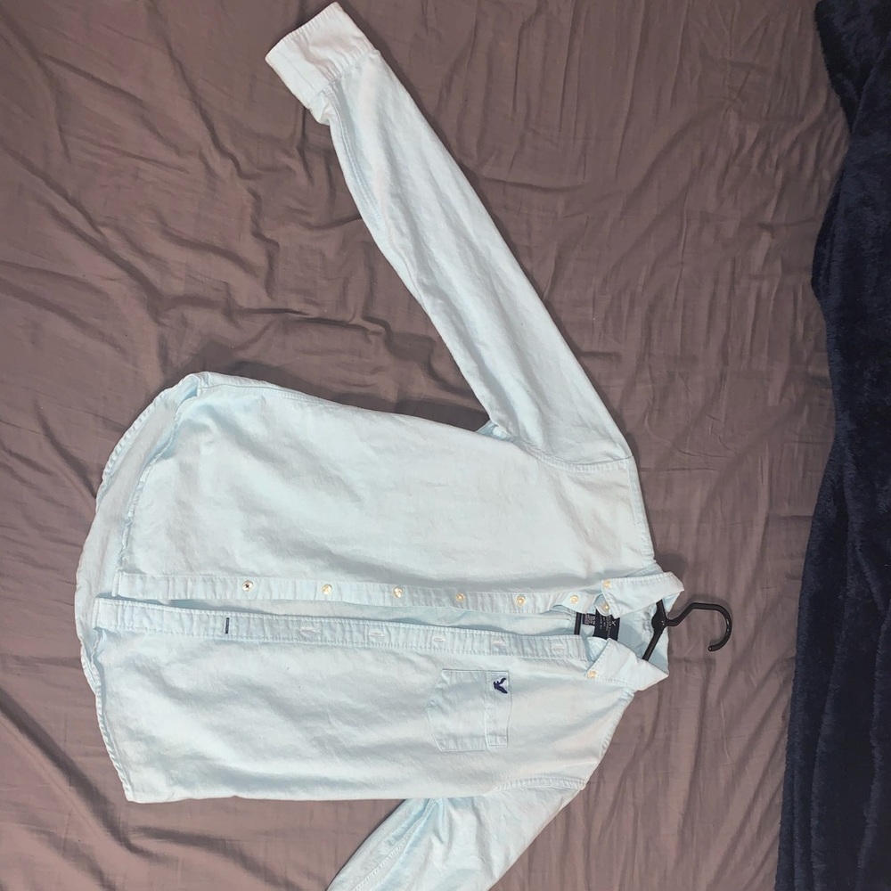 American Eagle button down